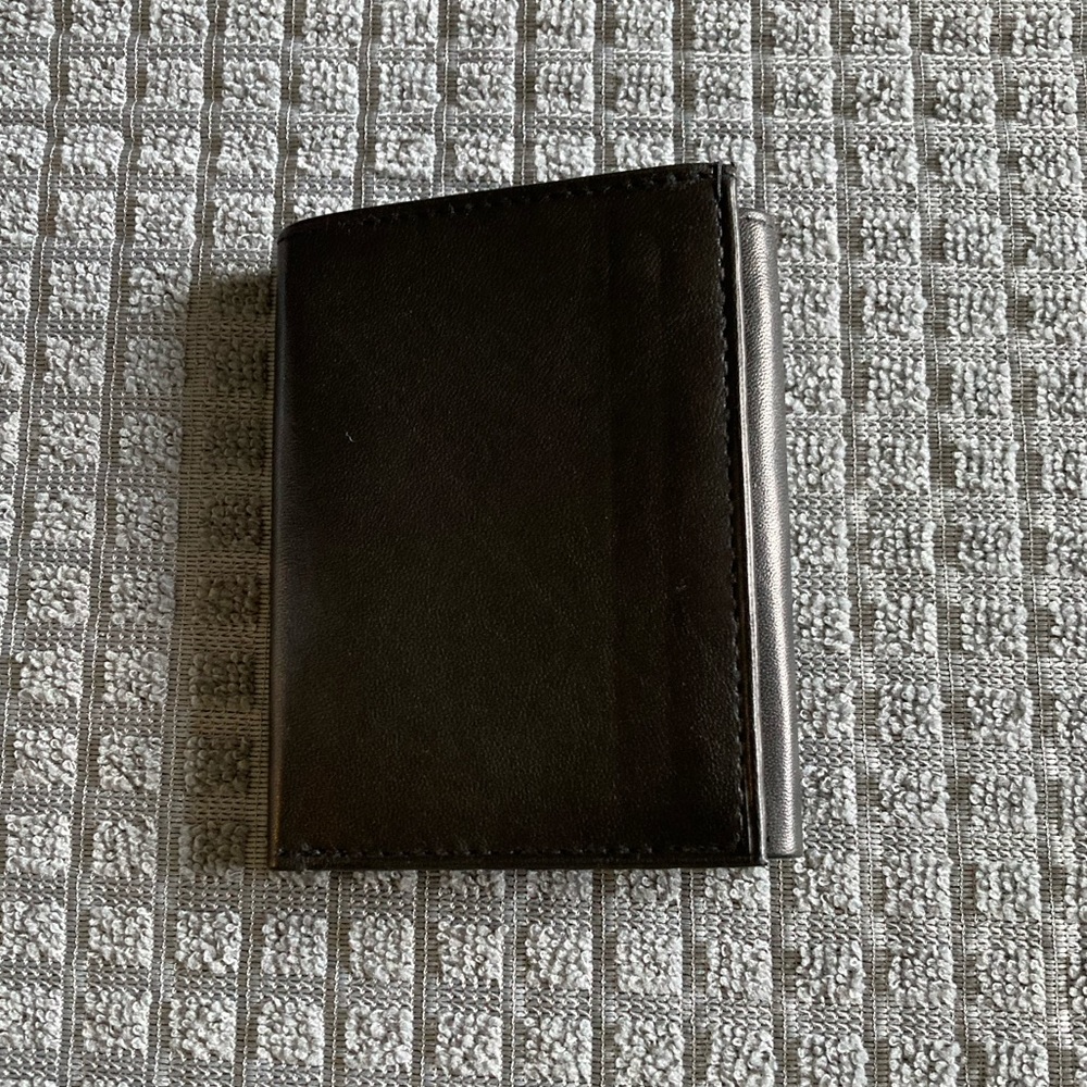 River Ridge Men’s Black Leather Trifold Wallet Billfold NEW - Picture 3 of 6